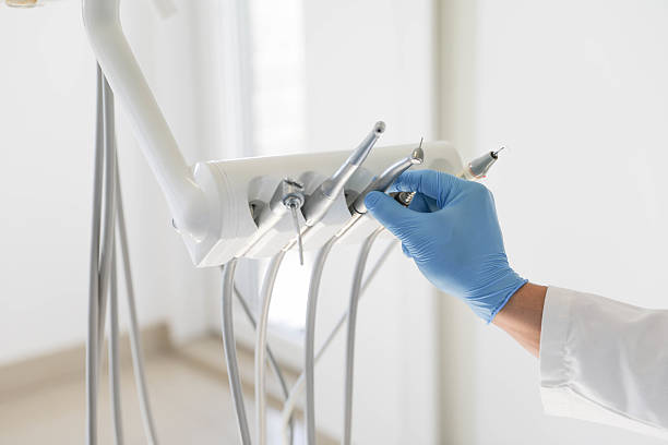 24/7 Emergency Teeth Whitening experts in Claycomo, MO